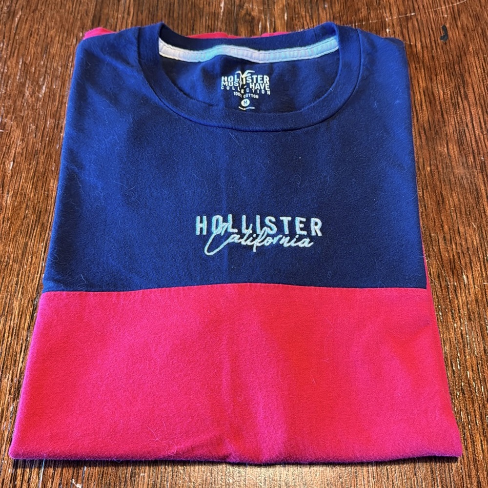 Men’s Hollister short sleeve tee shirt